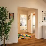 Raum-wunder Mit Kueche Und Smart-tv Appartement Karlsruhe