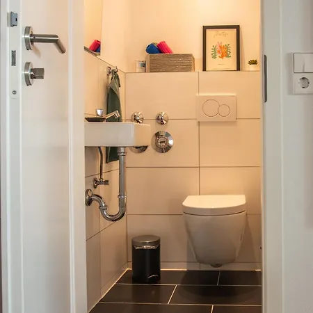 شقة Raum-wunder Mit Kueche Und Smart-tv